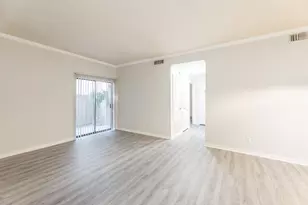 10047 Westpark Dr, Houston, TX 77042 - Photo 4
