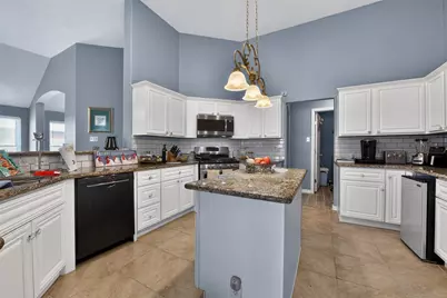 17515 Canton Forest, Richmond, TX 77407 - Photo 12