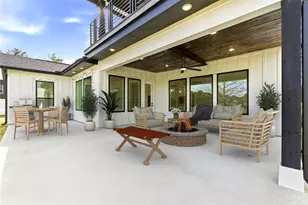 2056 White Doe Court, Cleveland, TX 77328 - Photo 2