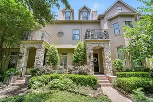 3322 Memorial Crest Blvd, Houston, TX 77007 - Photo 1
