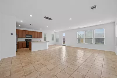 611 Ash Mill Drive, Houston, TX 77090 - Photo 2