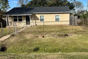 915 Avenue M, South Houston, TX 77587 - Photo 1