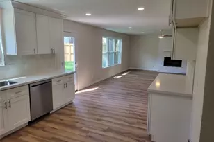 5306 Green Springs Dr, Houston, TX 77066 - Photo 8