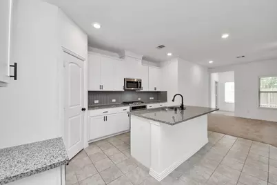 1207 Vilamoura Court, Crosby, TX 77532 - Photo 12