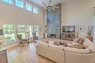 15508 Crown Oaks Dr, Montgomery, TX 77316 - Photo 8