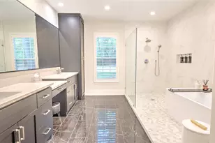 15508 Crown Oaks Dr, Montgomery, TX 77316 - Photo 20
