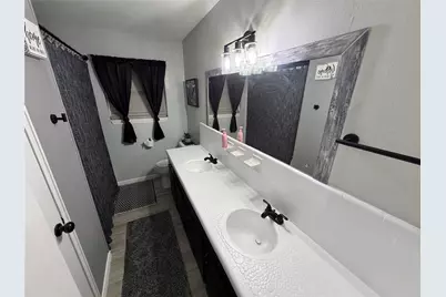 905 Southside Drive, Angleton, TX 77515 - Photo 18