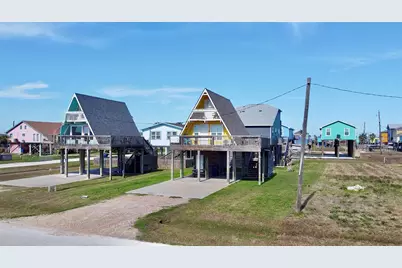 310 Angel Wing Street, Surfside Beach, TX 77541 - Photo 2