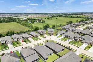 10809 Mendel Ter Dr, Rosharon, TX 77583 - Photo 4
