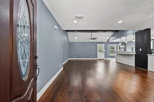 2730 Mary Ln, Dickinson, TX 77539 - Photo 4