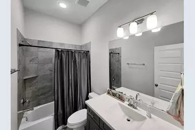 18422 Central Creek Drive, Cypress, TX 77433 - Photo 34
