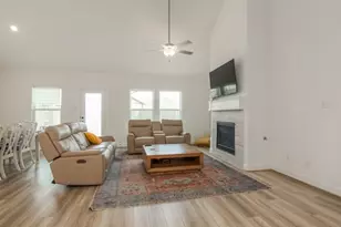 11211 Stirton, Tomball, TX 77375 - Photo 6