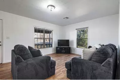 472 E Main Street, Zavalla, TX 75980 - Photo 8