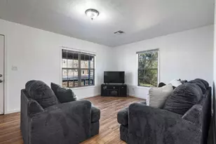 472 E Main St, Zavalla, TX 75980 - Photo 8