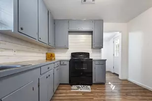 472 E Main St, Zavalla, TX 75980 - Photo 18