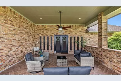 135 Apache, Franklin, TX 77856 - Photo 36