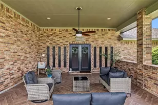 135 Apache, Franklin, TX 77856 - Photo 36