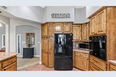 135 Apache, Franklin, TX 77856 - Photo 22