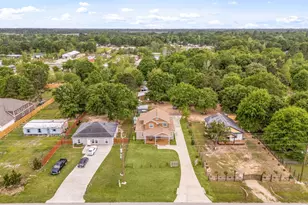 664 County Rd 3404, Cleveland, TX 77327 - Photo 42