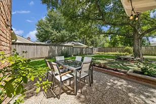 926 Ashford Pkwy, Houston, TX 77077 - Photo 30