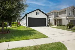 14539 Maple Field Dr, Houston, TX 77069 - Photo 2