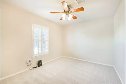 718 Redwing Place Drive, Houston, TX 77009 - Photo 28