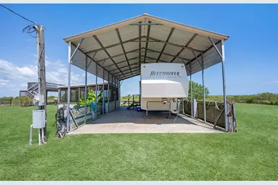 1476 Mabry Street, Gilchrist, TX 77617 - Photo 16