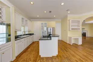 2124 Nantucket Dr, Houston, TX 77057 - Photo 14