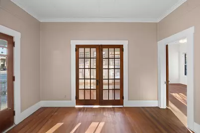 208 Summit Street, Schulenburg, TX 78956 - Photo 6