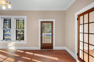 208 Summit St, Schulenburg, TX 78956 - Photo 4