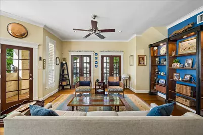 6635 Minola Street, Houston, TX 77007 - Photo 2