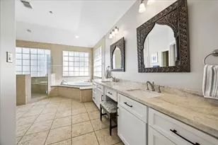 6635 Minola St, Houston, TX 77007 - Photo 20
