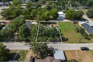 488 7th St, Somerville, TX 77879 - Photo 30