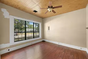 488 7th St, Somerville, TX 77879 - Photo 12