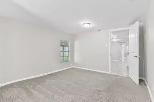 6905 Speaker St, Hitchcock, TX 77563 - Photo 12
