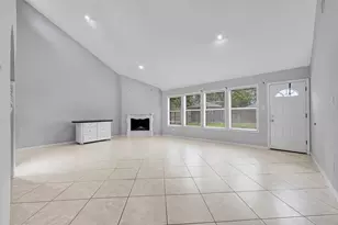 2903 Woodland Grove Dr, Houston, TX 77339 - Photo 6
