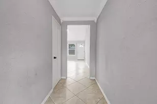 2903 Woodland Grove Dr, Houston, TX 77339 - Photo 4