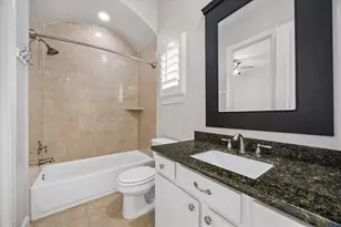 2714 Cornell St, Houston, TX 77009 - Photo 26