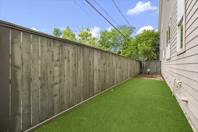 2714 Cornell Street, Houston, TX 77009 - Photo 8