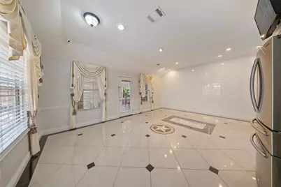 6526 N Gena Lee Drive, Houston, TX 77064 - Photo 8