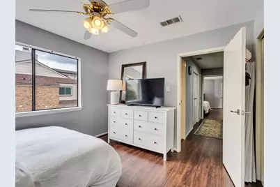 1829 Augusta Drive #10, Houston, TX 77057 - Photo 16