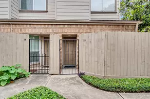 1829 Augusta Dr, Houston, TX 77057 - Photo 4