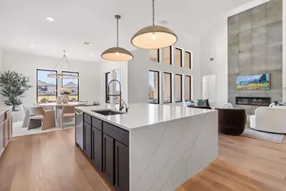 2401 Barton Creek Trail, Friendswood, TX 77546 - Photo 4