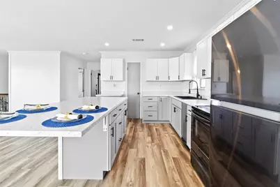 400 Shorthorn Dr, Onalaska, TX 77360 - Photo 16