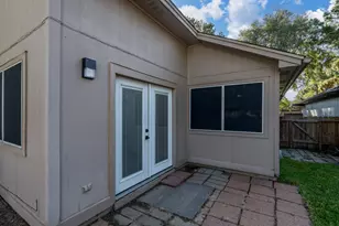 8607 Laurel Trails Dr, Houston, TX 77095 - Photo 22
