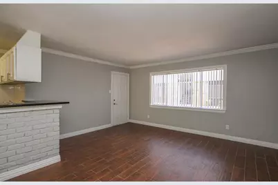 2011 Marshall Street #15, Houston, TX 77098 - Photo 12