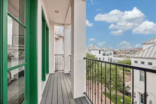 6015 Post Oak Green Ln, Houston, TX 77055 - Photo 4