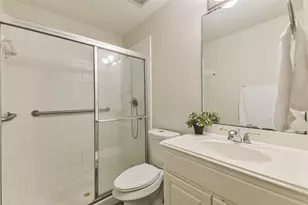 3711 Norwood Glen Ln, Friendswood, TX 77546 - Photo 32