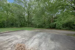 715 Grand Ave, Bacliff, TX 77518 - Photo 22