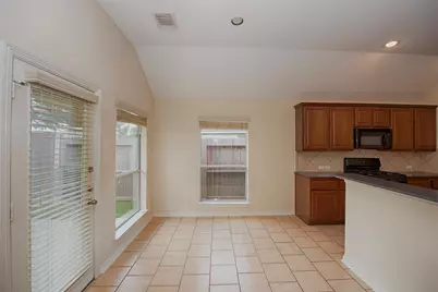 2725 Hidden Landing Drive, Pearland, TX 77584 - Photo 18